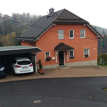Ferienwohnung Fliederweg Suhl Extérieur photo